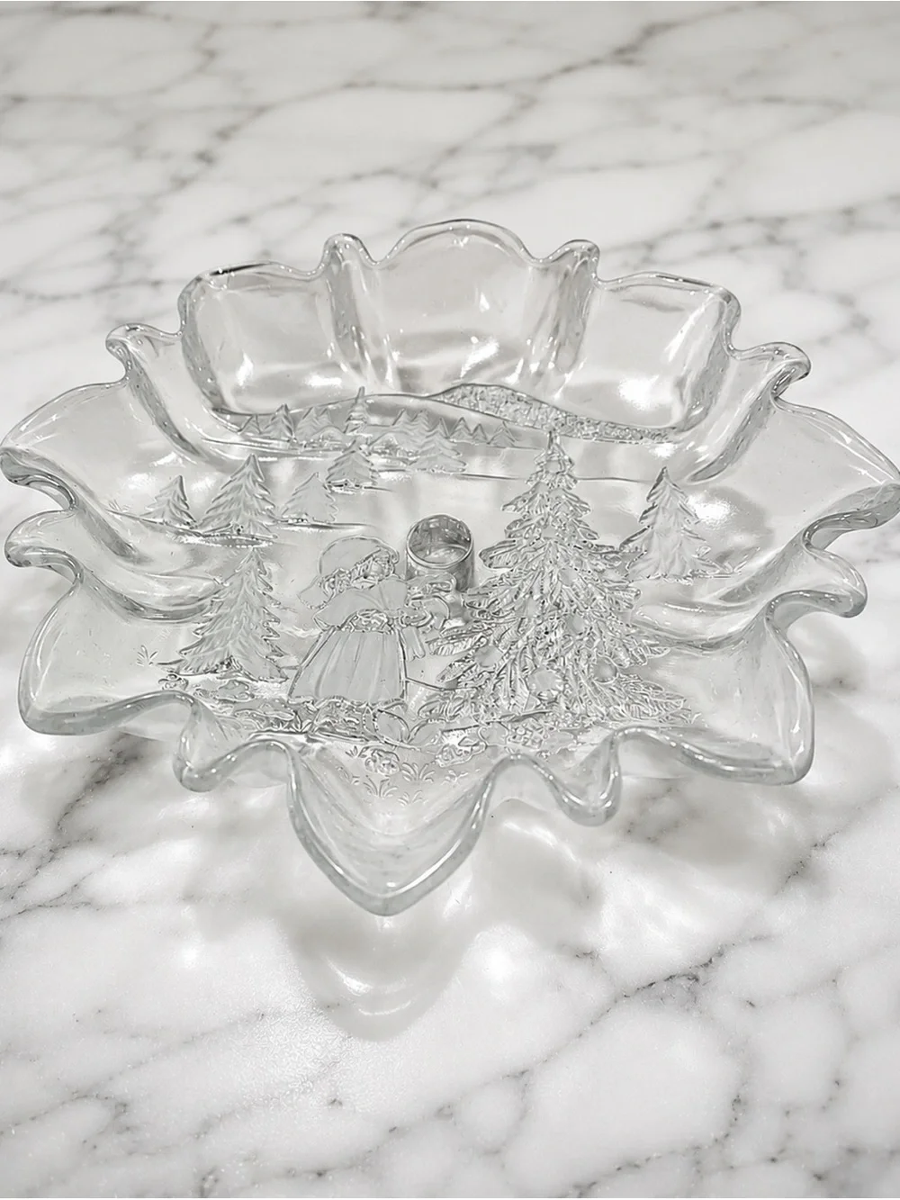 Mikasa Christmas Story Bon Bon Footed Serving Dish Frosted Winter Scene.